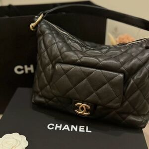 Chanel Women Pre-Loved Bag Very Good Condition